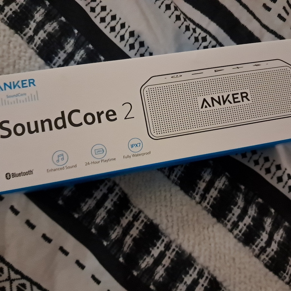 New Anker sound core 2 blue tooth speaker